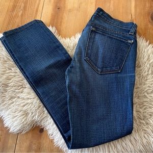 J Brand Low Rise Petite Pencil Leg Jeans, color is 3 Star. Size 25x26”.